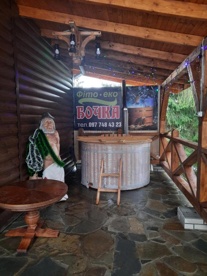 Hotel Novoe Shale Yablunytsya Εξωτερικό φωτογραφία
