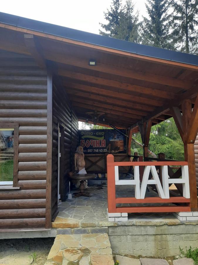 Hotel Novoe Shale Yablunytsya Εξωτερικό φωτογραφία