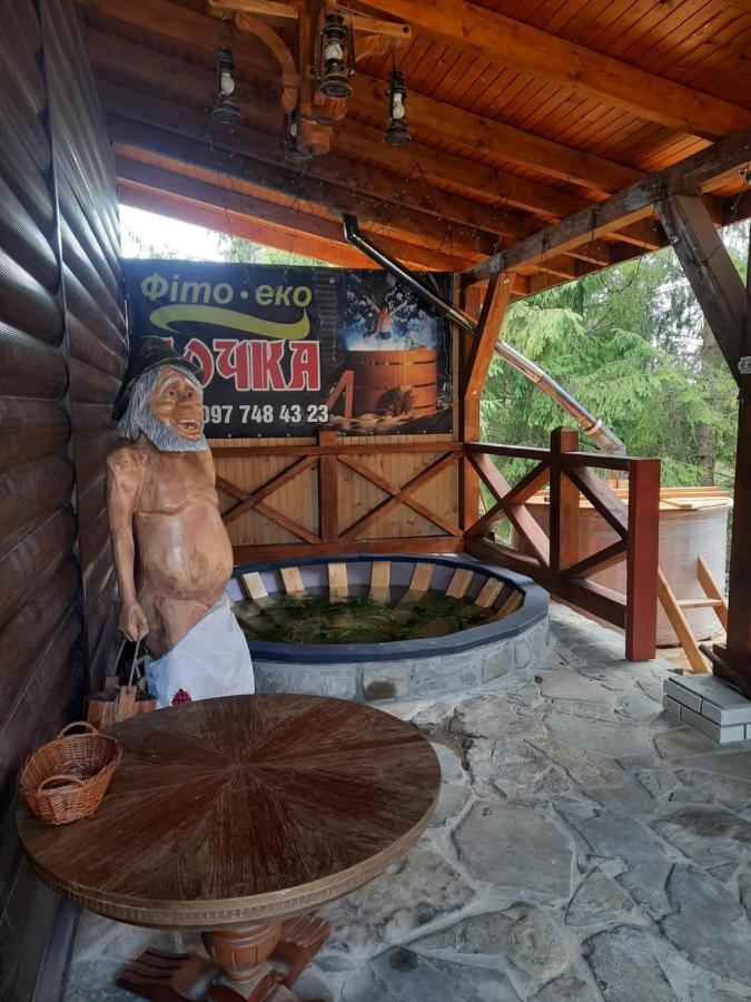 Hotel Novoe Shale Yablunytsya Εξωτερικό φωτογραφία