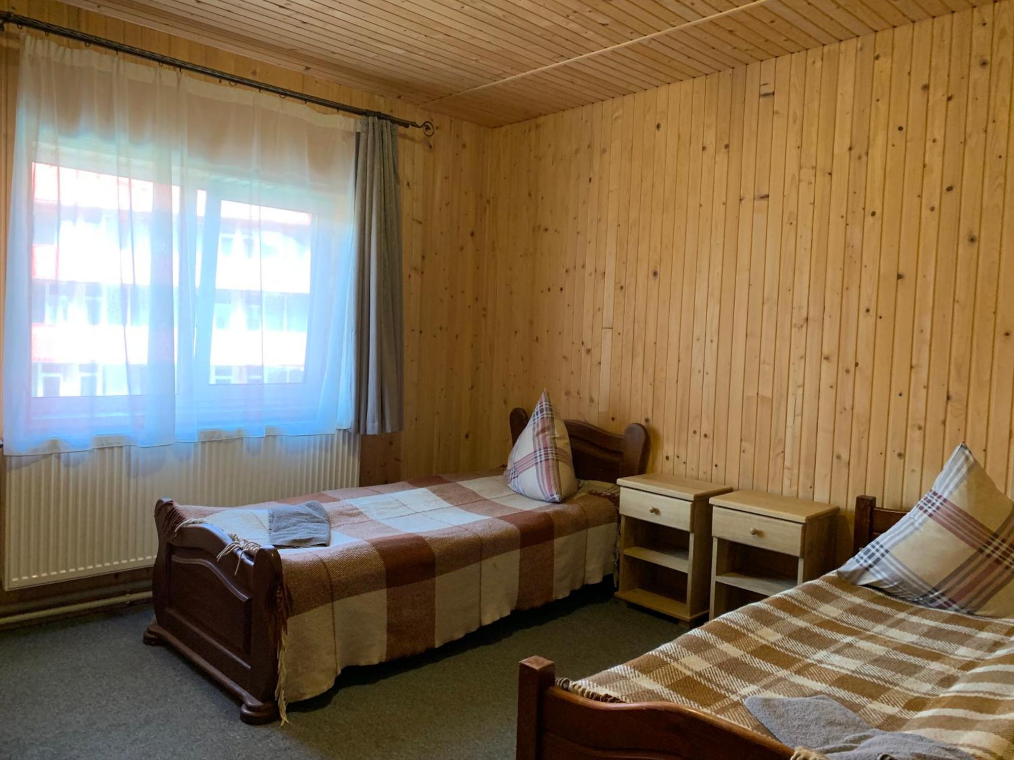 Hotel Novoe Shale Yablunytsya Εξωτερικό φωτογραφία
